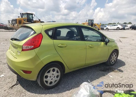 2012 Ford Fiesta Se z USA, uszkodzony, nr VIN 3FADP4EJ3CM152724